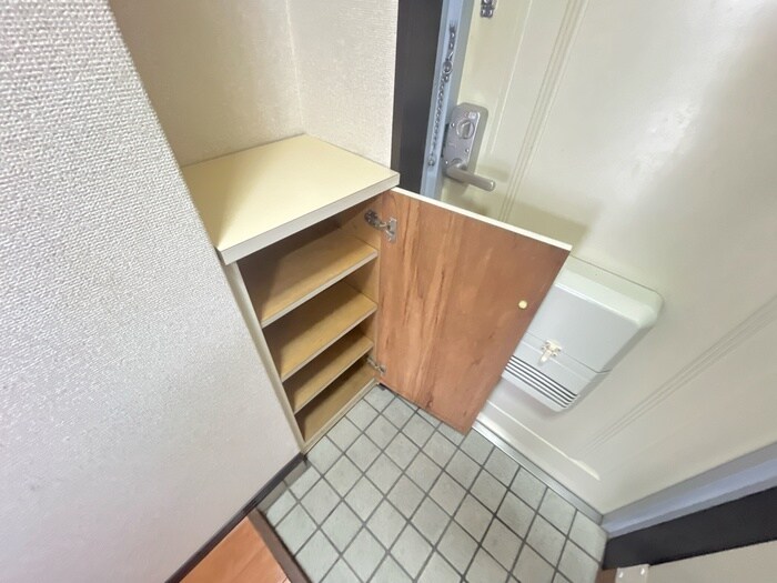物件内観写真22　(靴箱)