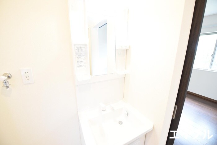 物件内観写真11　(洗面)