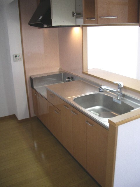 物件内観写真4　(内観写真)