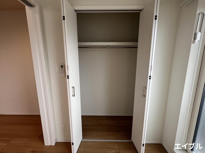 物件内観写真13　(収納)
