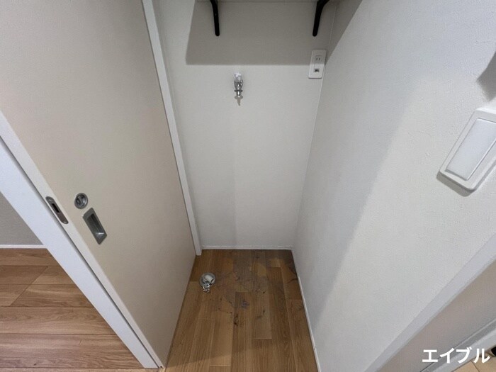 物件内観写真19　(洗濯機置場)