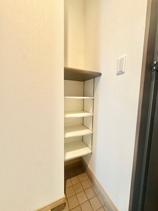物件内観写真17　(靴箱)