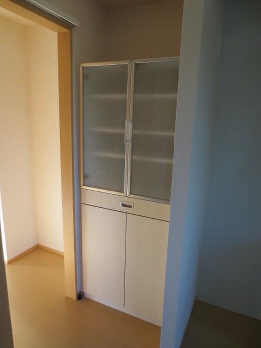 物件内観写真10　(収納)