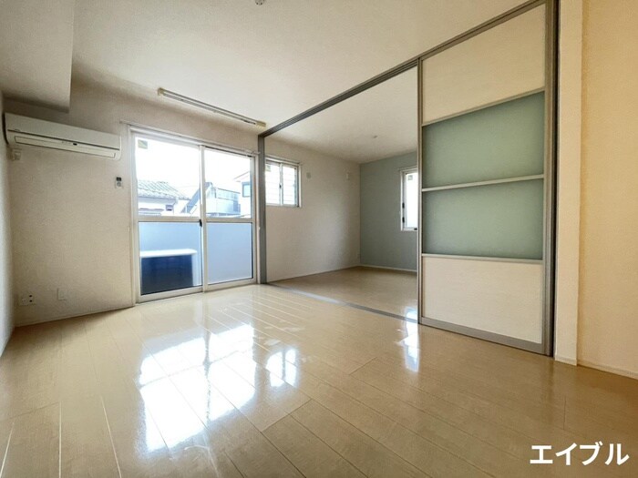 物件内観写真5　(居室)