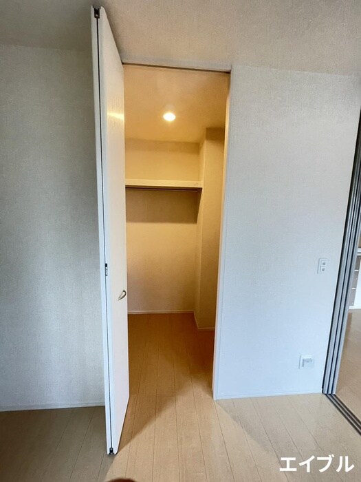 物件内観写真14　(収納)