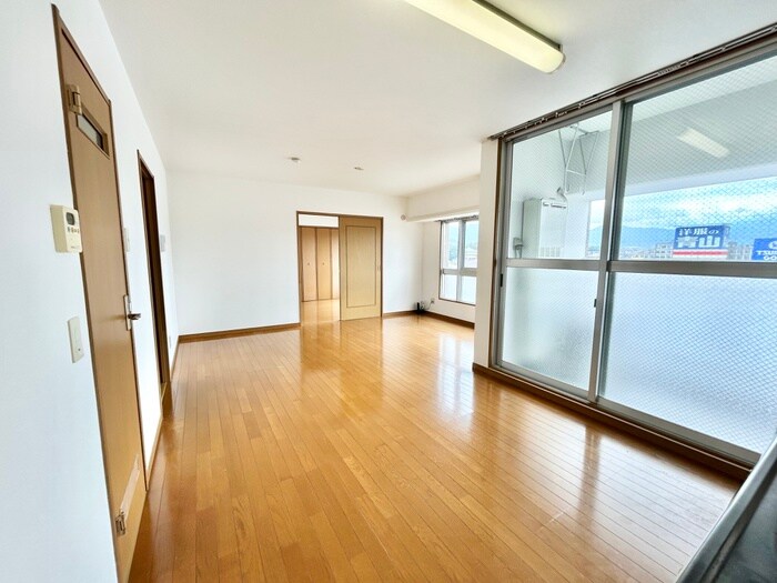 物件内観写真5　(居室)