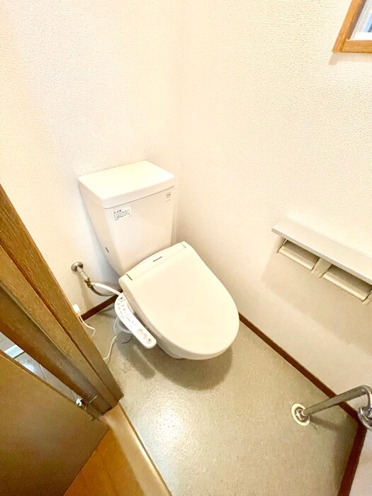 物件内観写真9　(トイレ)