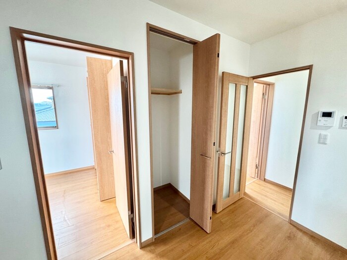 物件内観写真14　(内観写真)