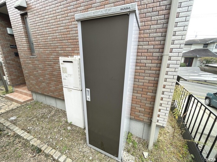 物件外観写真4　(建物設備)