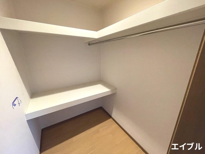 物件内観写真21　(収納)