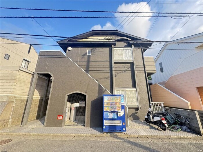 物件外観写真1　(外観写真)