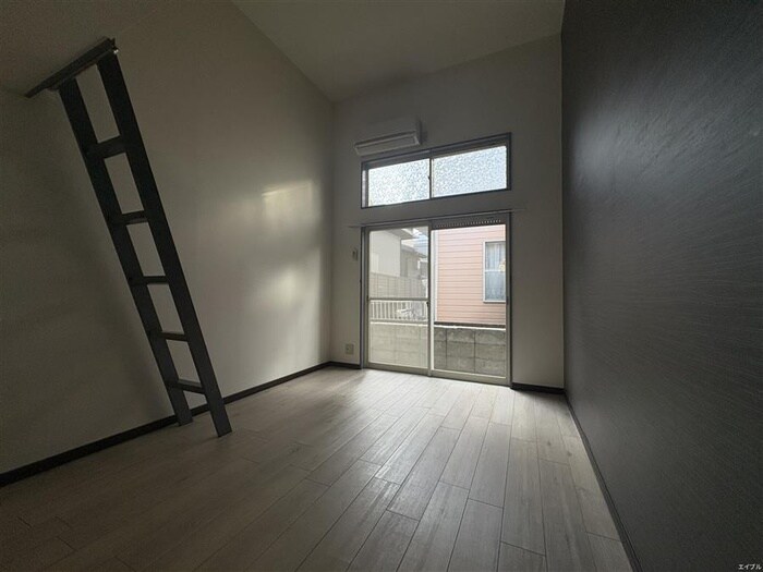 物件内観写真9　(居室)