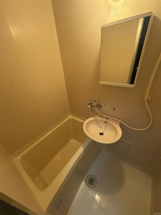 物件内観写真12　(バス／シャワールーム等)