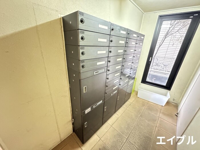 物件外観写真4　(建物設備)