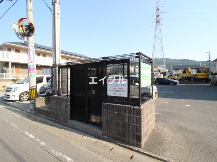 物件外観写真4　(建物設備)