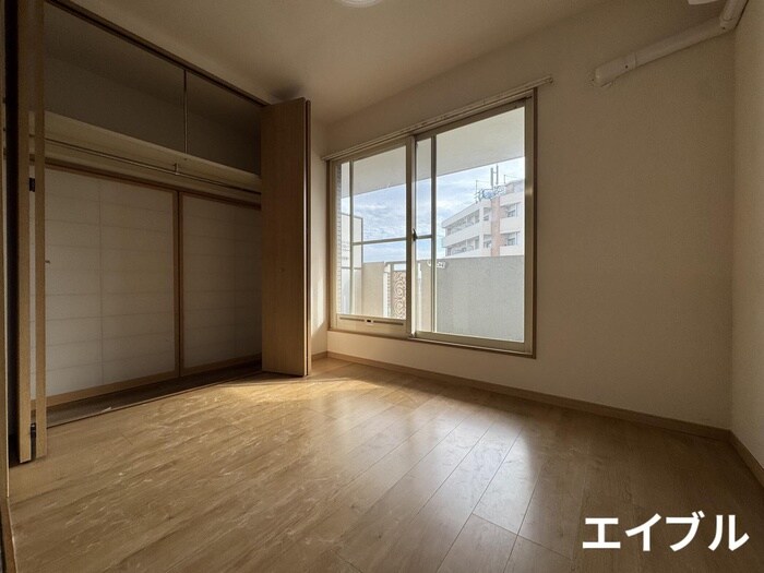 物件内観写真9　(居室)