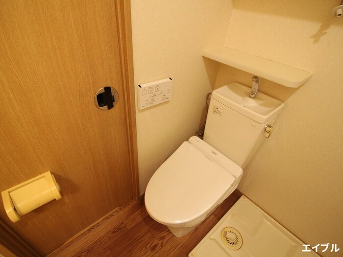 物件内観写真13　(トイレ)