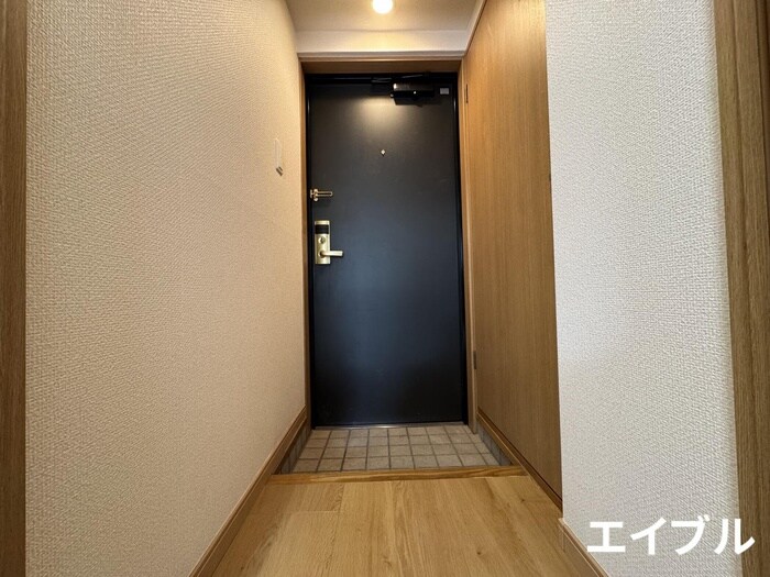 物件内観写真16　(廊下)