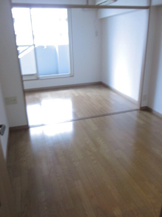 物件内観写真17　(居室)