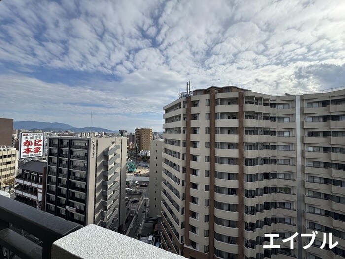 物件内観写真22　(室内からの展望)