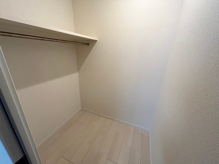 物件内観写真13　(収納)