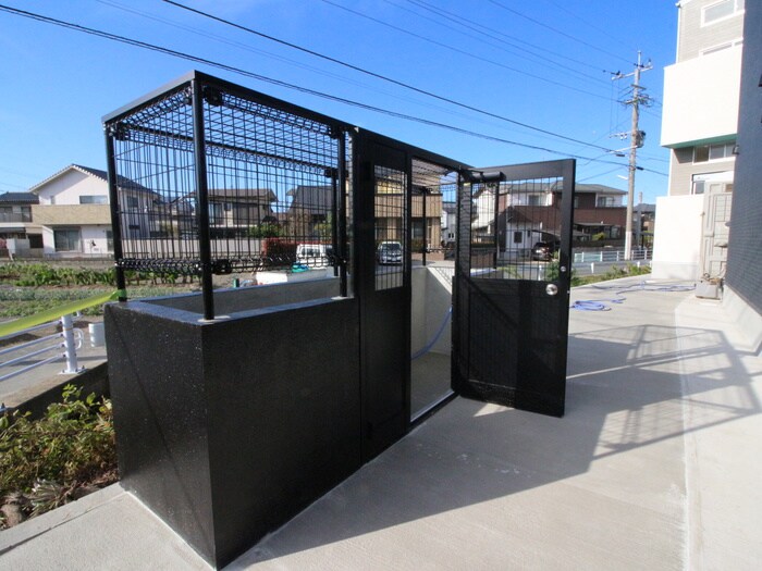 物件外観写真4　(建物設備)