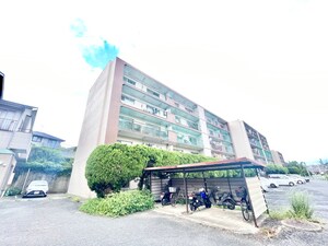 安岡第一マンション外観写真