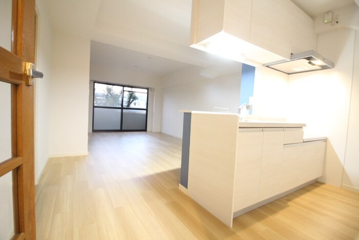 物件内観写真9　(居室)