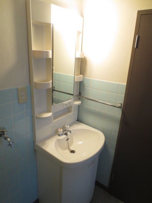 物件内観写真5　(洗面)