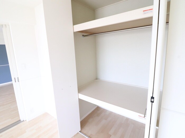 物件内観写真16　(収納)