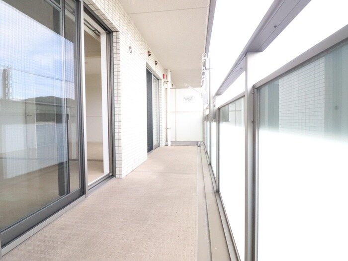 物件内観写真21　(ベランダ・バルコニー)