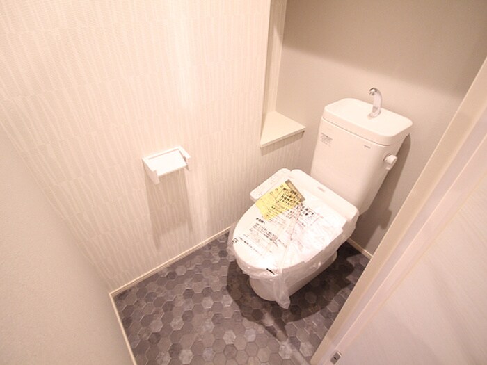 物件内観写真12　(トイレ)