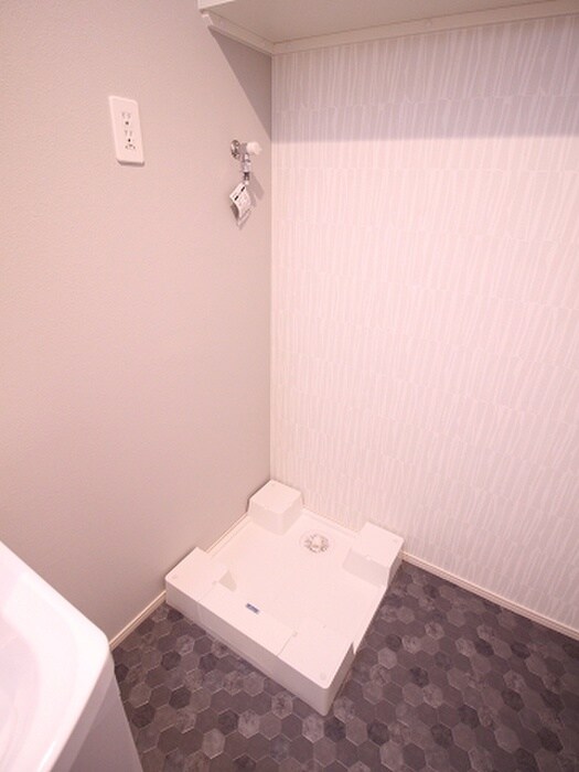 物件内観写真13　(洗濯機置場)