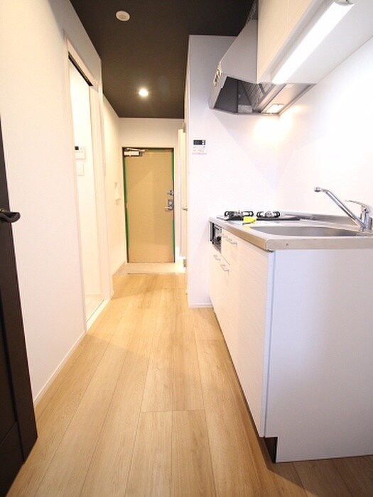 物件内観写真18　(廊下)