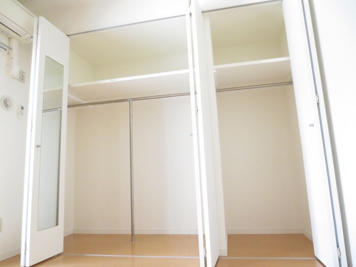 物件内観写真8　(収納)