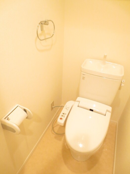 物件内観写真12　(トイレ)