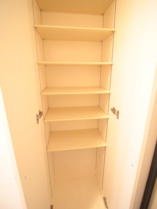 物件内観写真13　(靴箱)