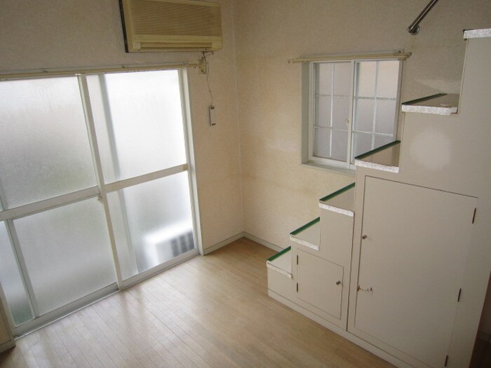 物件内観写真7　(居室)