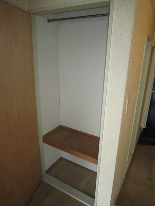 物件内観写真14　(収納)