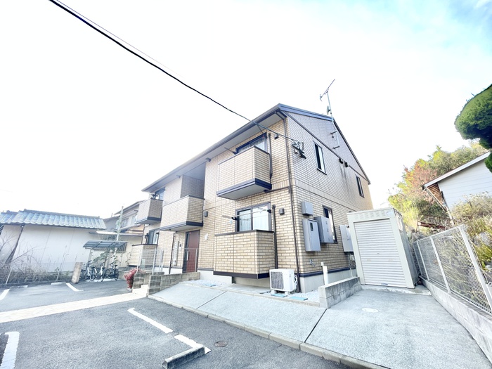 トレス中間参番館