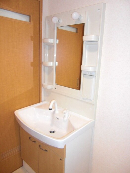 物件内観写真16　(洗面)