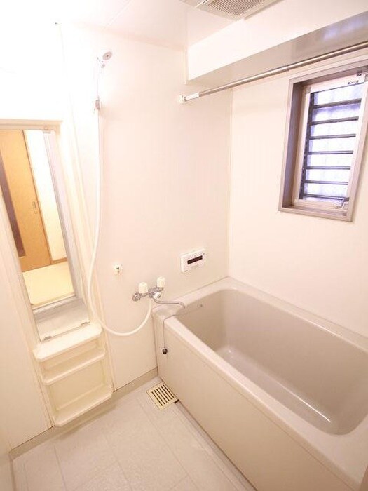 物件内観写真12　(バス／シャワールーム等)