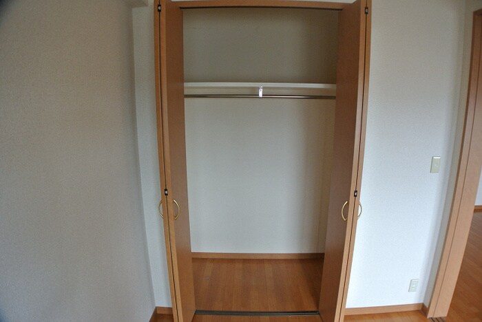 物件内観写真14　(収納)