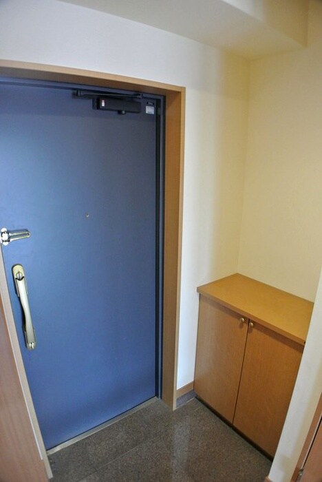 物件内観写真15　(玄関)