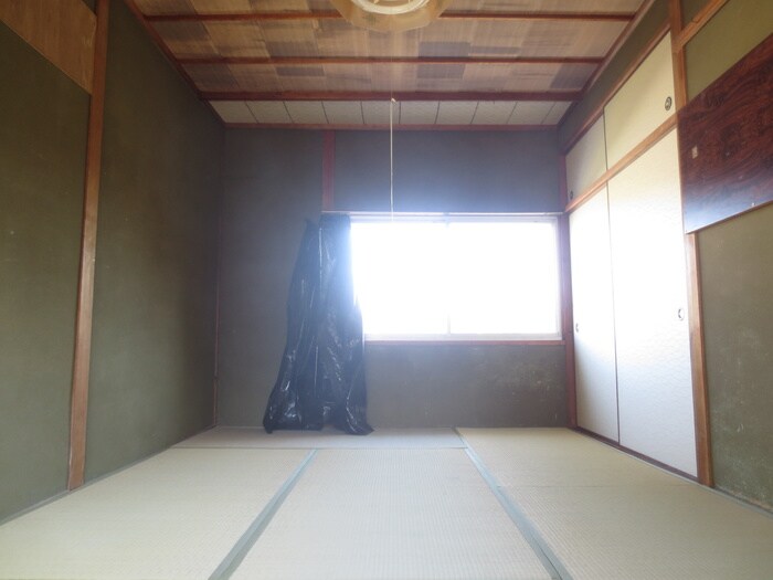 物件内観写真11　(居室)