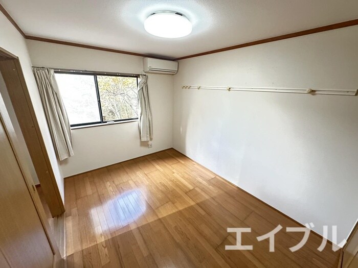 物件内観写真15　(居室)
