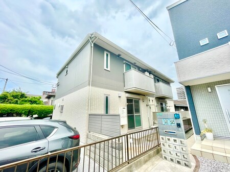 ペルル黒崎外観写真
