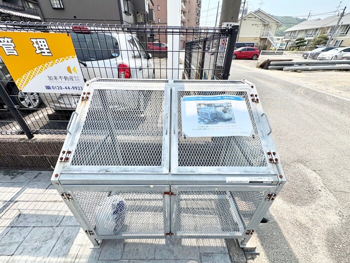 物件外観写真4　(建物設備)