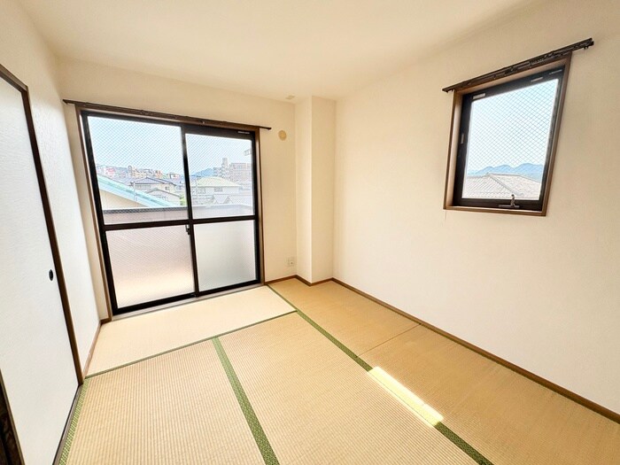 物件内観写真18　(居室)