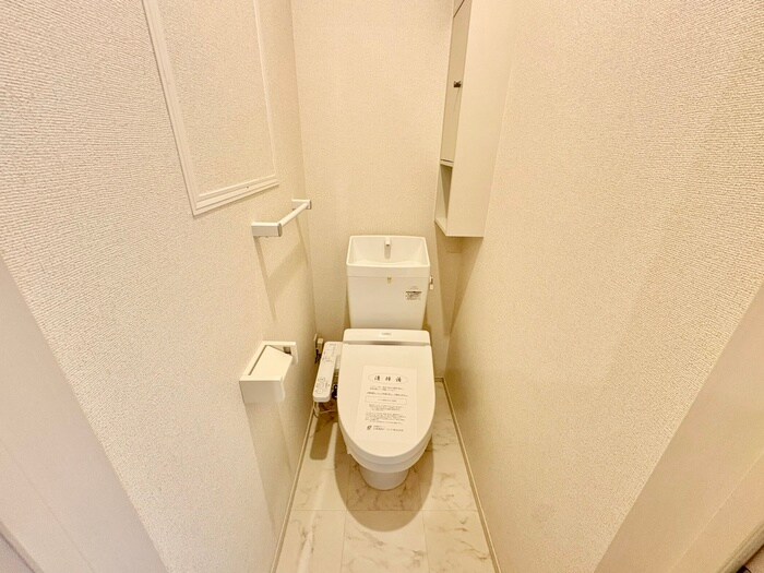 物件内観写真12　(トイレ)